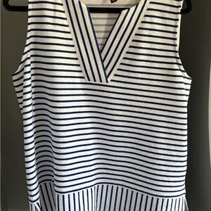 Jones New York White and Blue Striped V-Notch Sleeveless Top